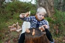 Silkemyke leker for barn. thumbnail