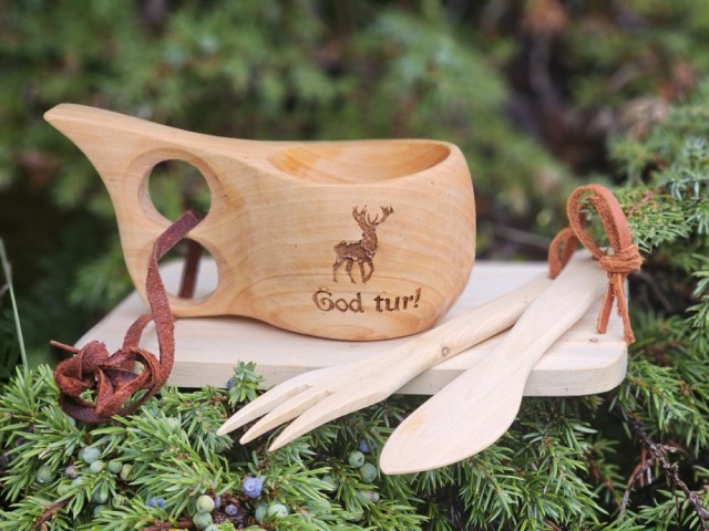 Skinnet på bildet er ikke med i pakken, men kan kjøpes separat om ønskelig