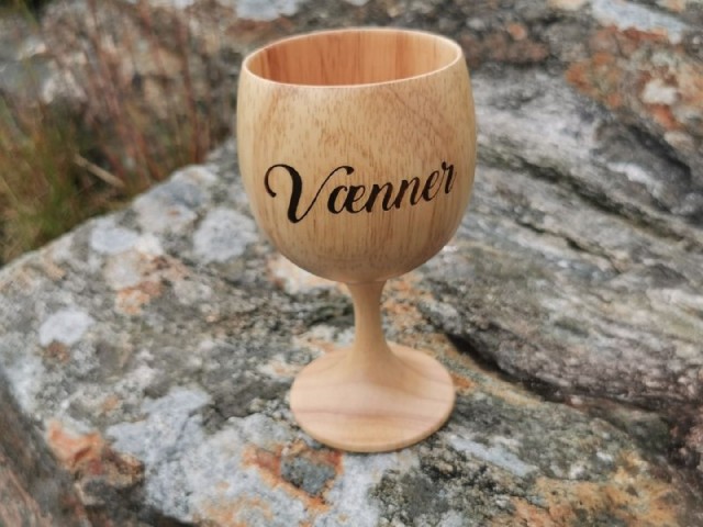 Vænner, Øl og vin glass