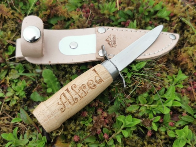 Alfred, Liten Butt speiderkniv