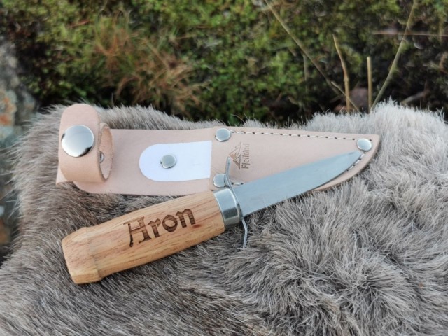 Aron, Speider Liten Butt
