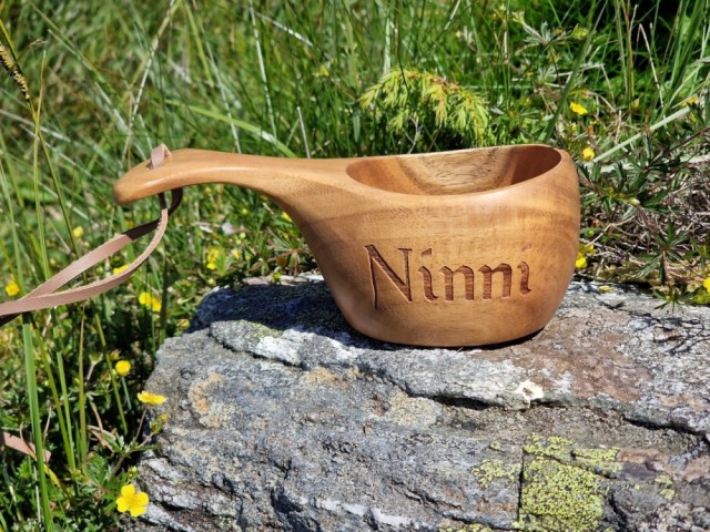 Ninni, 3