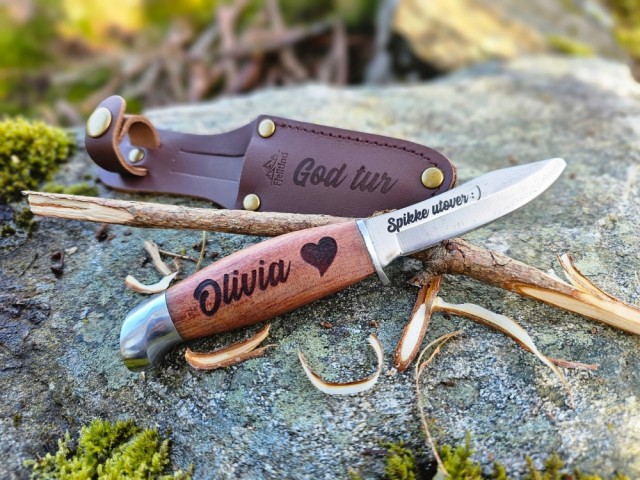 Kniven er god og skarp.