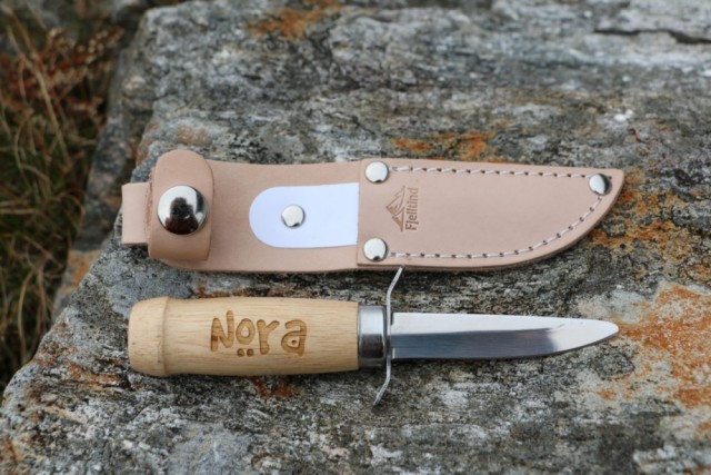 Nora, Fjelltind Speiderkniv LITEN