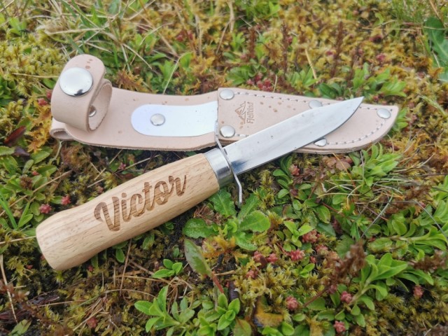 Victor, Speiderkniv Spiss