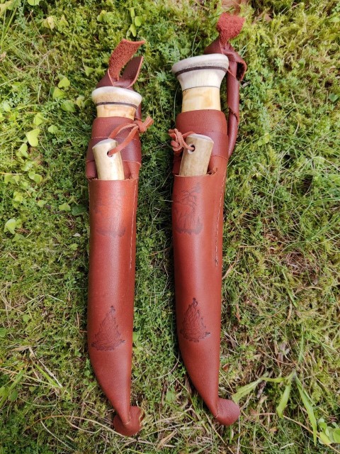 Turkniv med tennstål 9,5 cm blad ,Turkniv med tennstål med 7,5 cm blad.