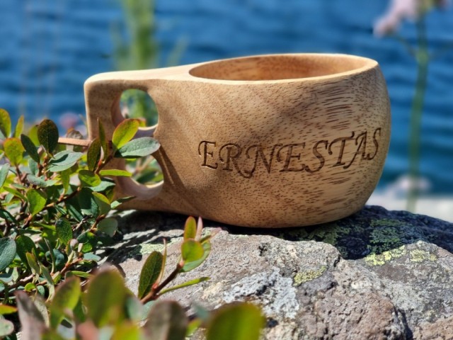 ERNESTAS, 2
