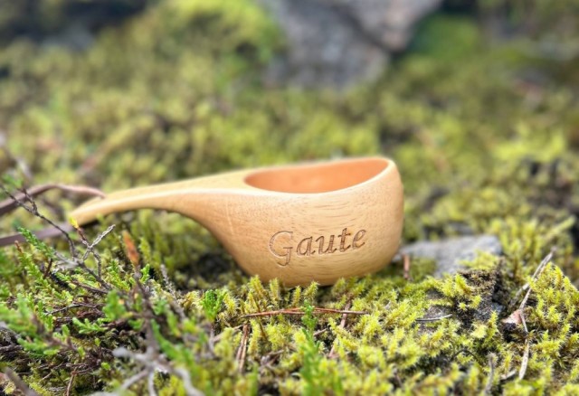  Gaute (side 1), på håndtak: Skitt jakt!, 3